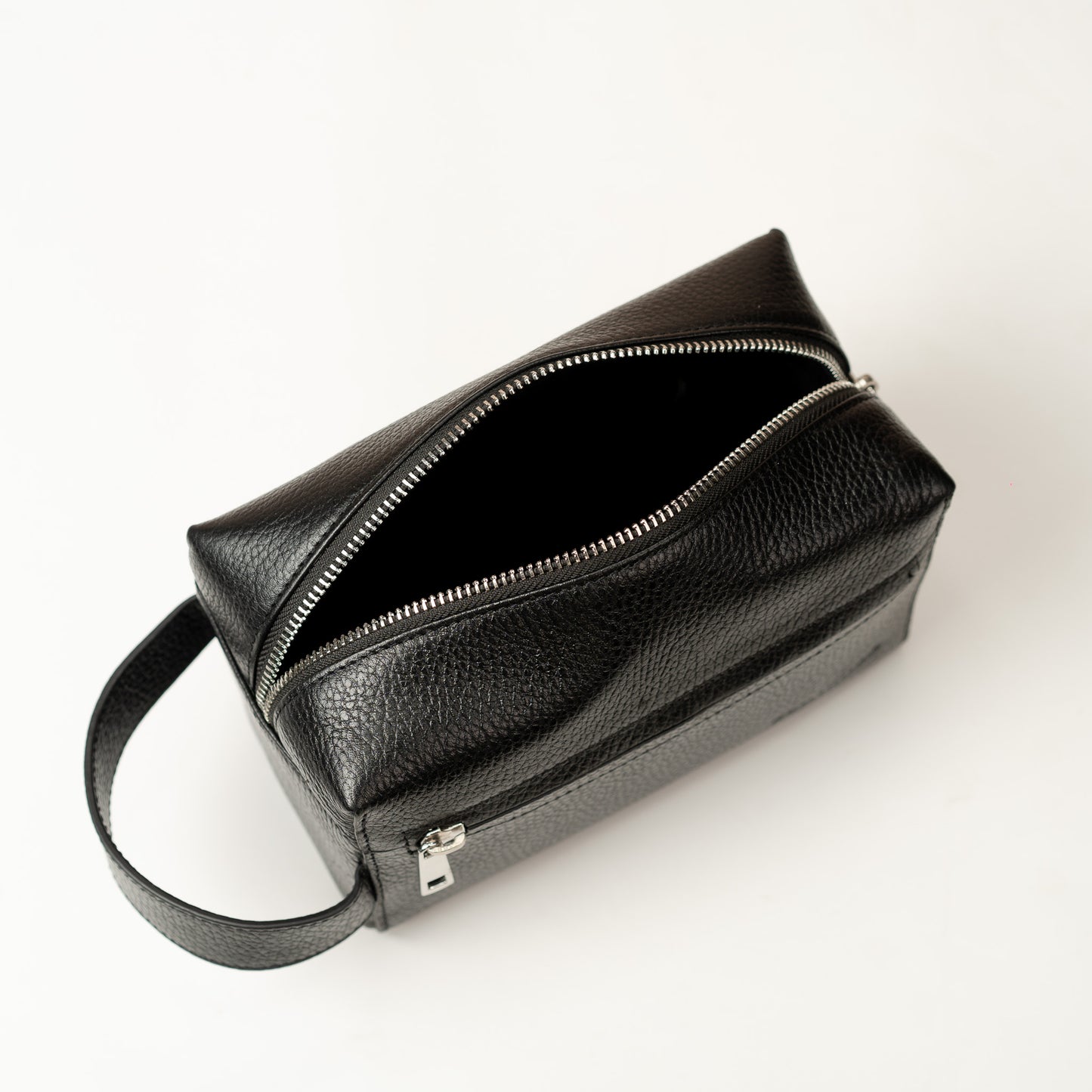 The Voyager Travel Kit by Dutchman