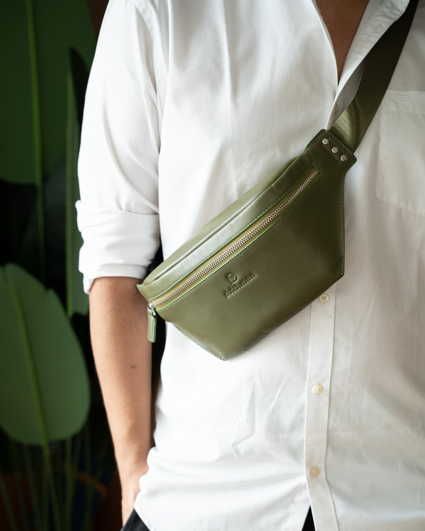 The Vault by Dutchman – Premium Leather Fanny Pack